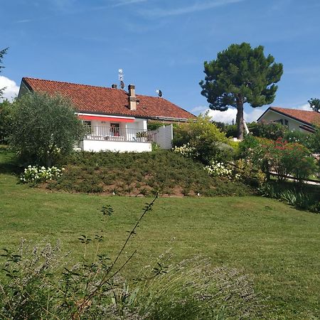 Casa Fellini Villa ซานเซโน ดี มอนตาญญา ภายนอก รูปภาพ