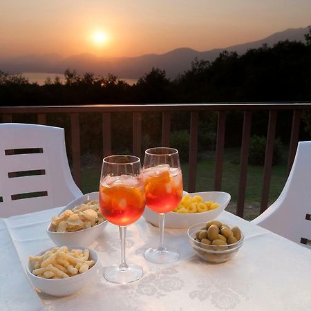 Casa Fellini Villa ซานเซโน ดี มอนตาญญา ภายนอก รูปภาพ